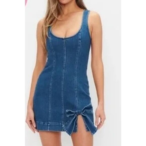 Show Me Your Mumu Bridgeport Bow Denim Mini Dress Blue Jean Baby Medium - Picture 1 of 8